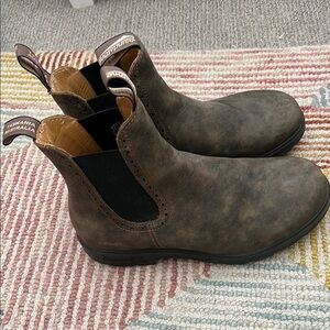 Blundstone women's Brown Leather Boots